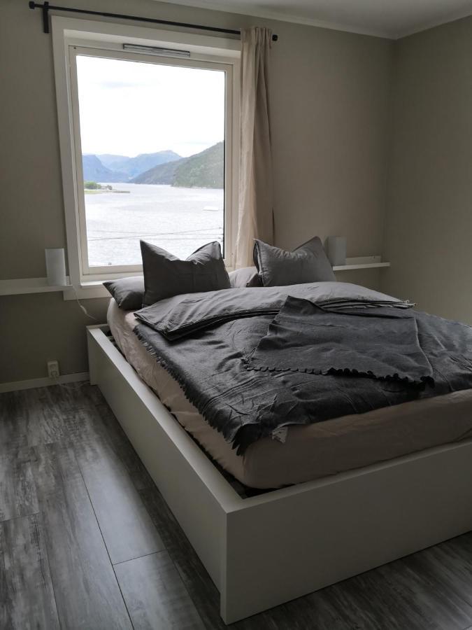 Old School Pa Eidslandet - Exclusive Apartment Εξωτερικό φωτογραφία